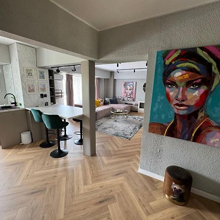 Apartament Lux Vedere Rond Alba Iulia Бухарест Экстерьер фото